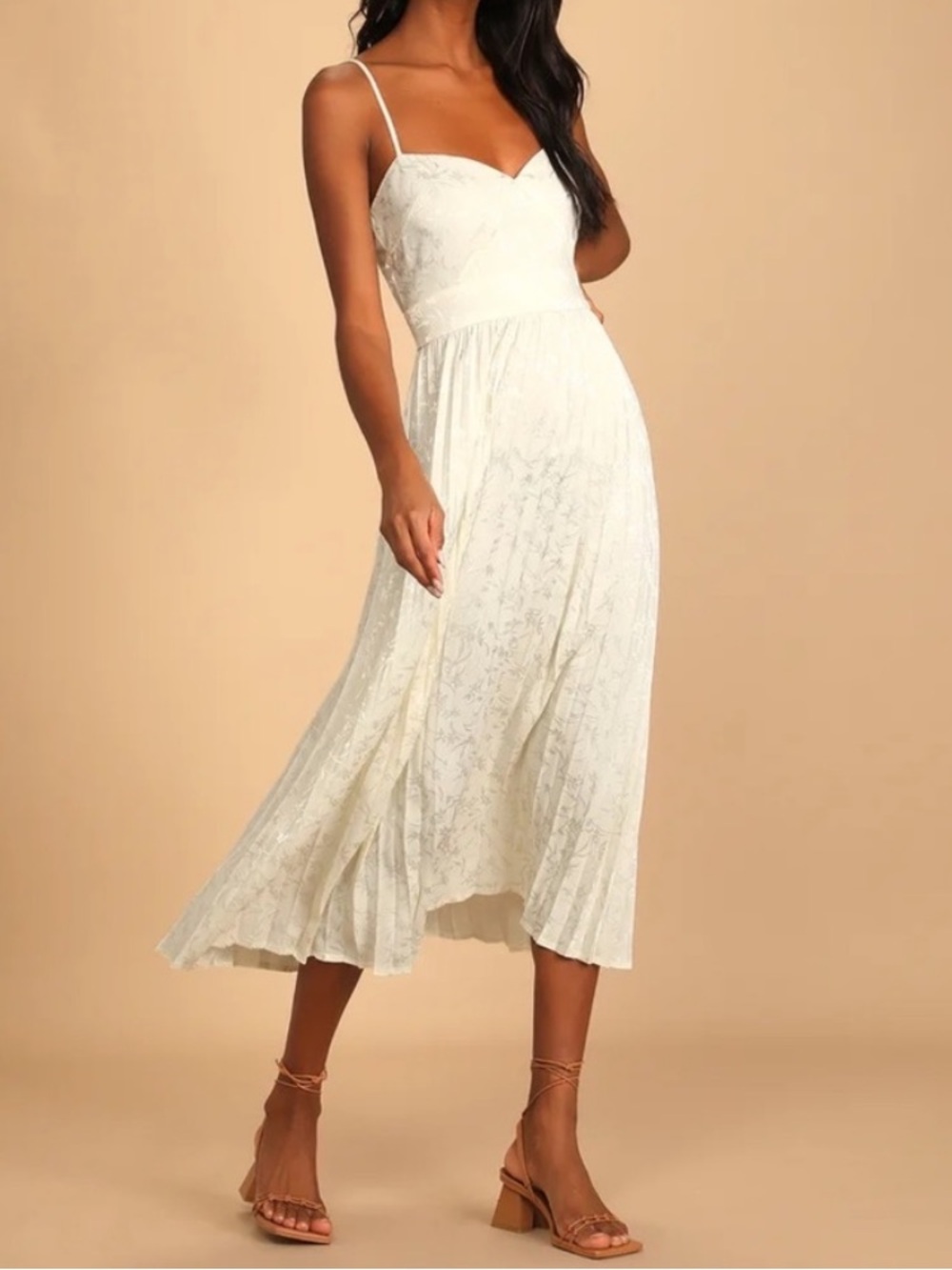 NWOT LULUS Regal Romance cream satin pleated floral dress size large new